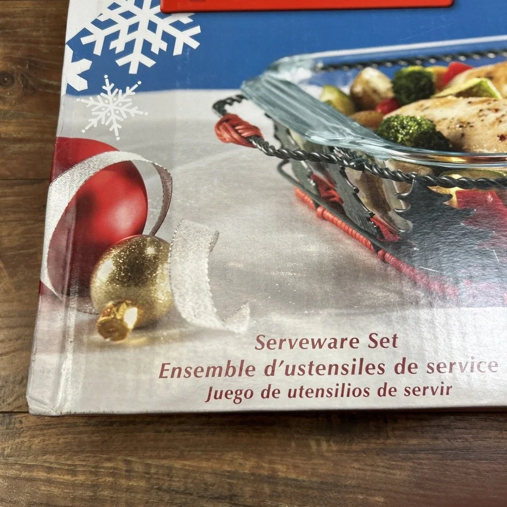 Pyrex Christmas Tree Basket Holiday Serveware 2 Piece Set Limited Edition NEW‎